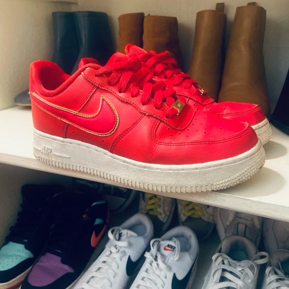 nike air force 1 white red gold